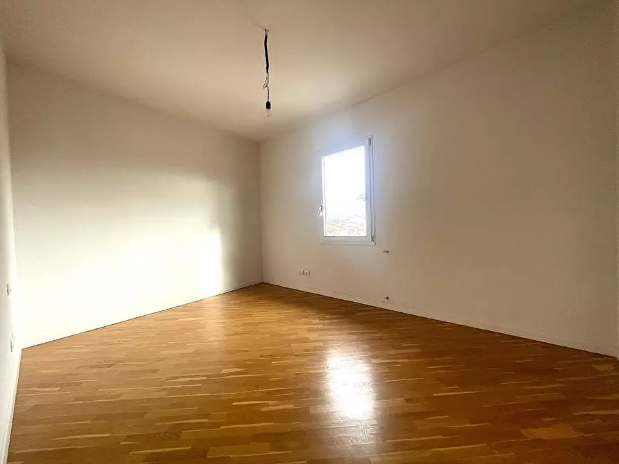 Immagine 10 di Appartamento in vendita  a Empoli