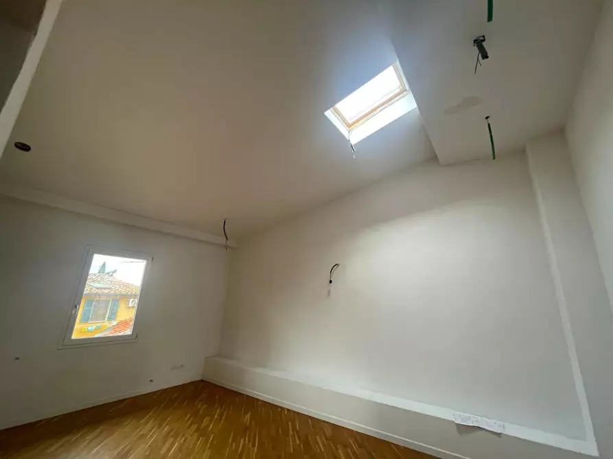 Immagine 2 di Appartamento in vendita  a Empoli