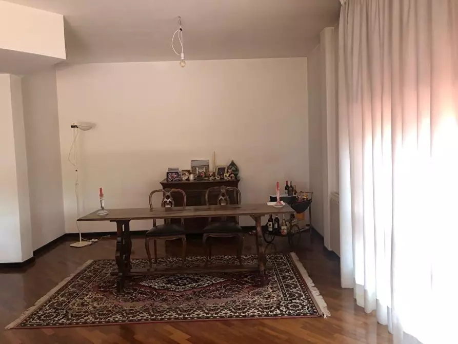 Immagine 7 di Mansarda in vendita  a Massa