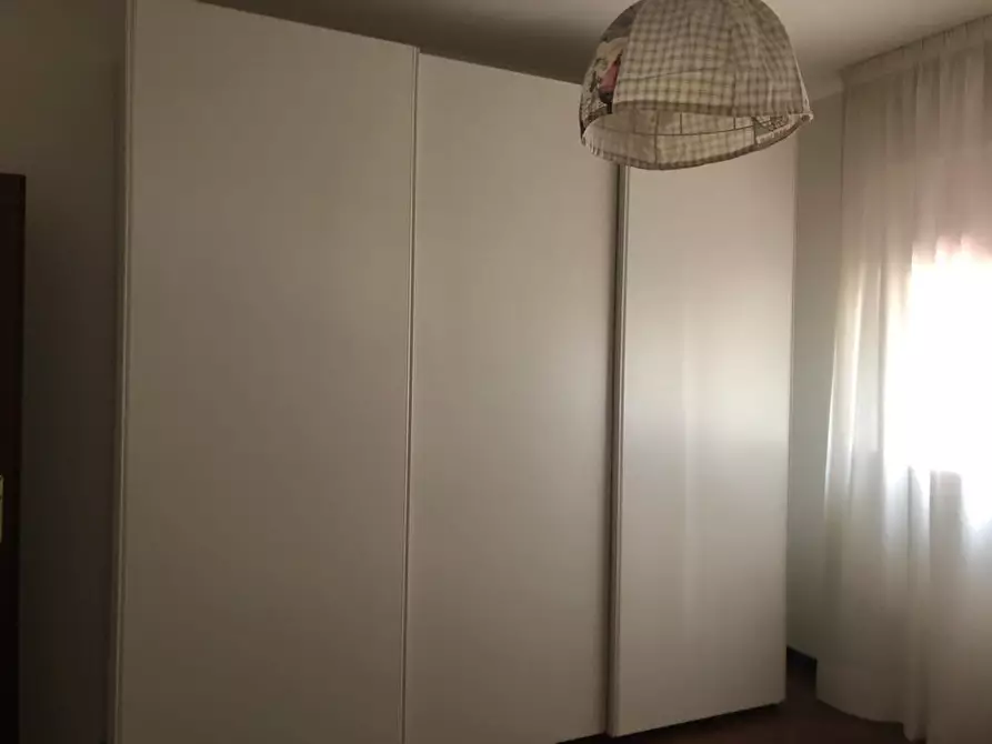 Immagine 12 di Mansarda in vendita  a Massa