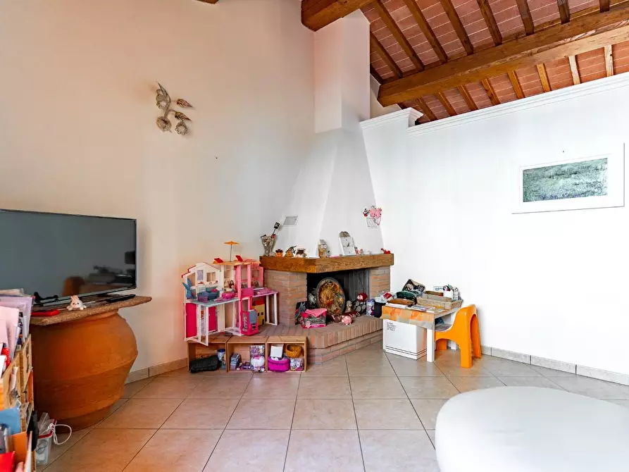 Immagine 6 di Villetta a schiera in vendita  a Empoli