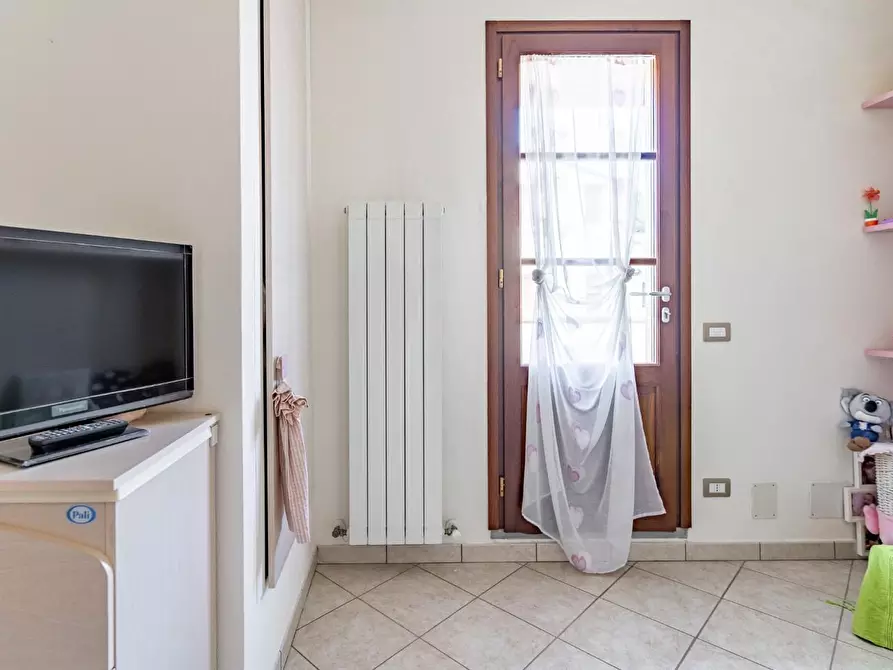 Immagine 27 di Villetta a schiera in vendita  a Empoli