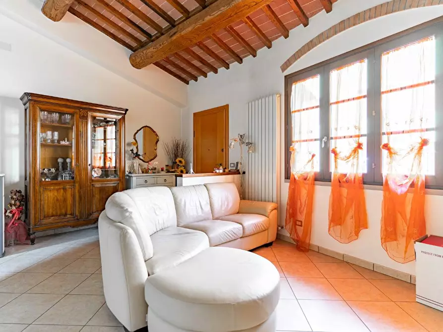 Immagine 2 di Villetta a schiera in vendita  a Empoli