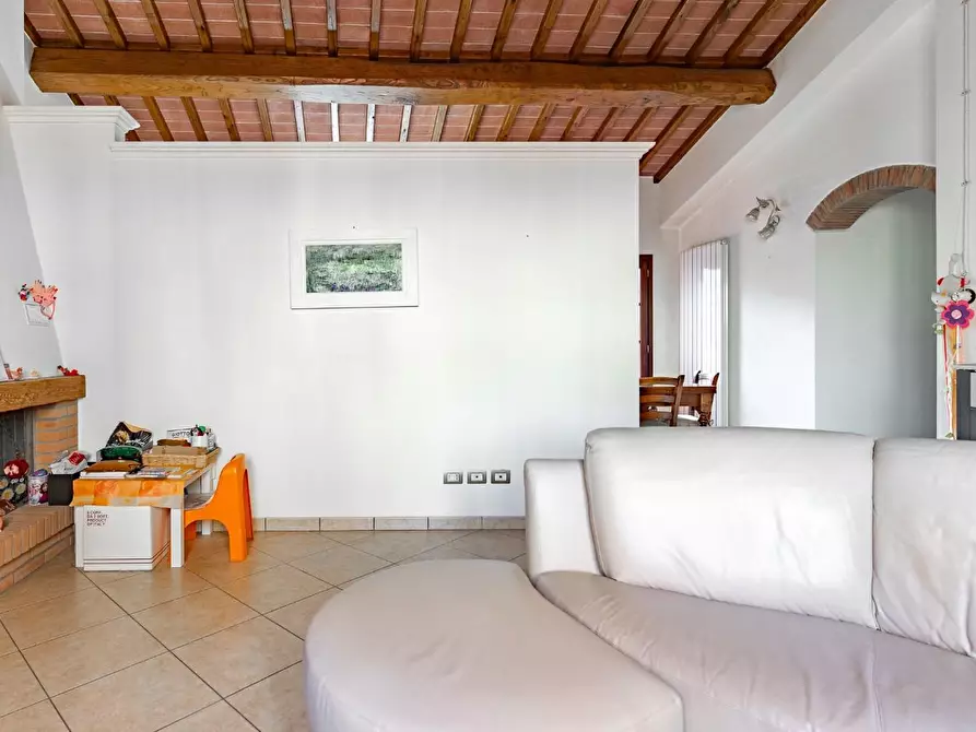 Immagine 7 di Villetta a schiera in vendita  a Empoli