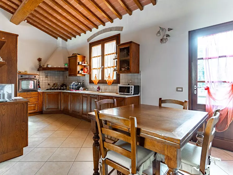 Immagine 9 di Villetta a schiera in vendita  a Empoli