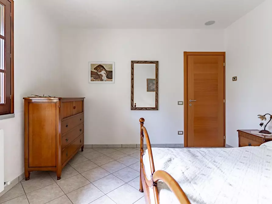 Immagine 25 di Villetta a schiera in vendita  a Empoli