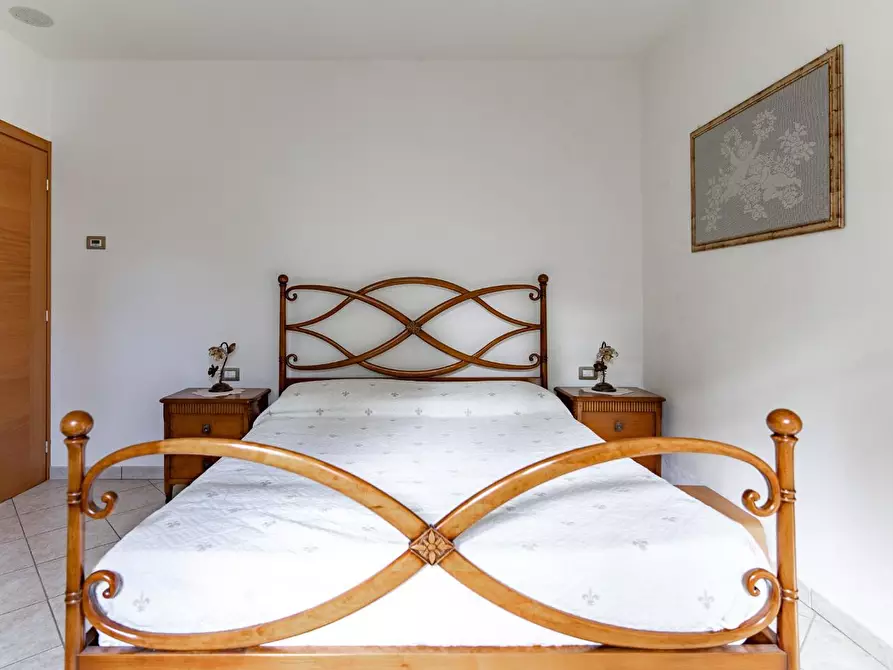 Immagine 23 di Villetta a schiera in vendita  a Empoli