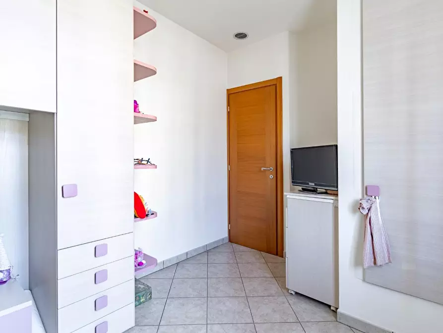 Immagine 31 di Villetta a schiera in vendita  a Empoli