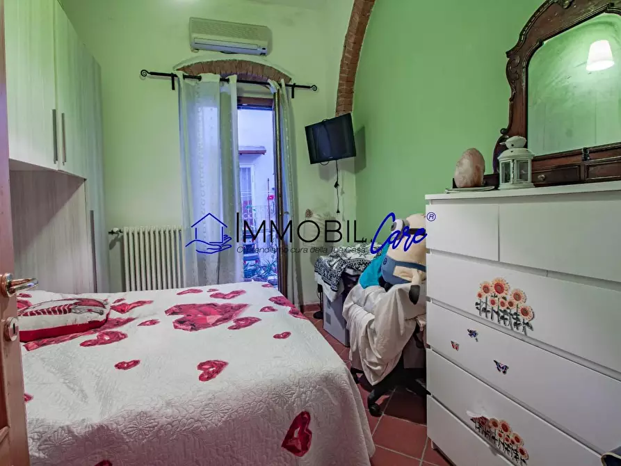 Immagine 8 di Appartamento in vendita  a Livorno