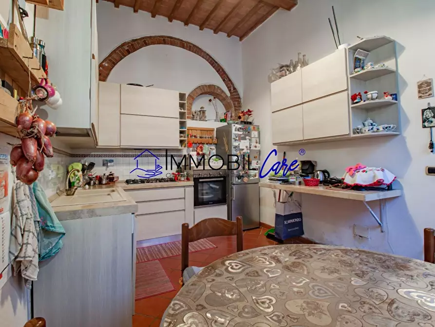 Immagine 6 di Appartamento in vendita  a Livorno