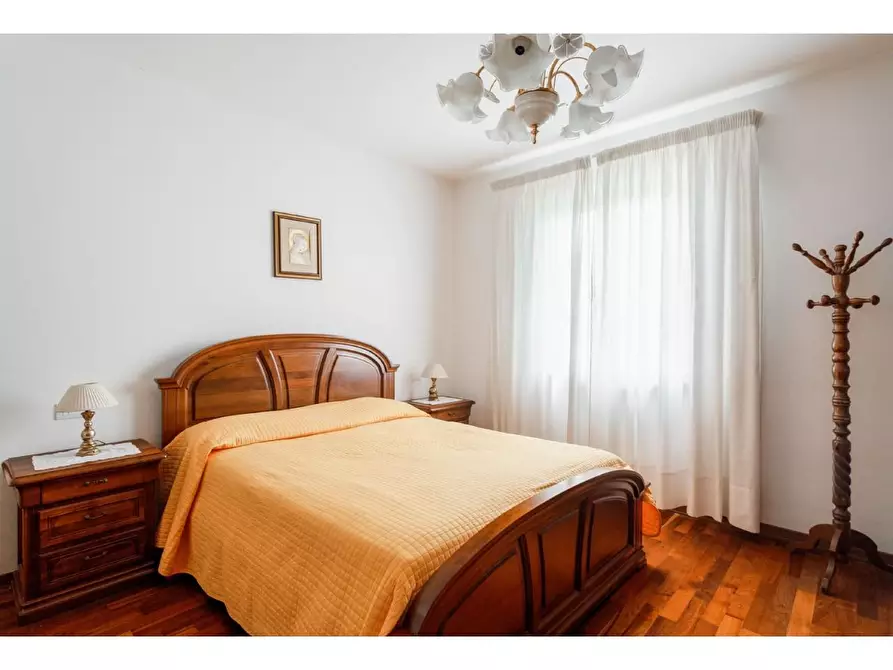 Immagine 20 di Villa in affitto  a Pietrasanta