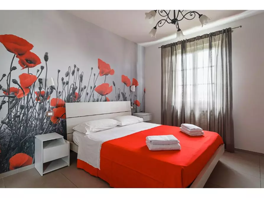 Immagine 19 di Villa in affitto  a Pietrasanta