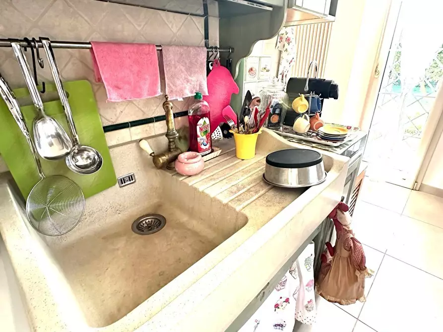 Immagine 20 di Villa in vendita  a Montignoso