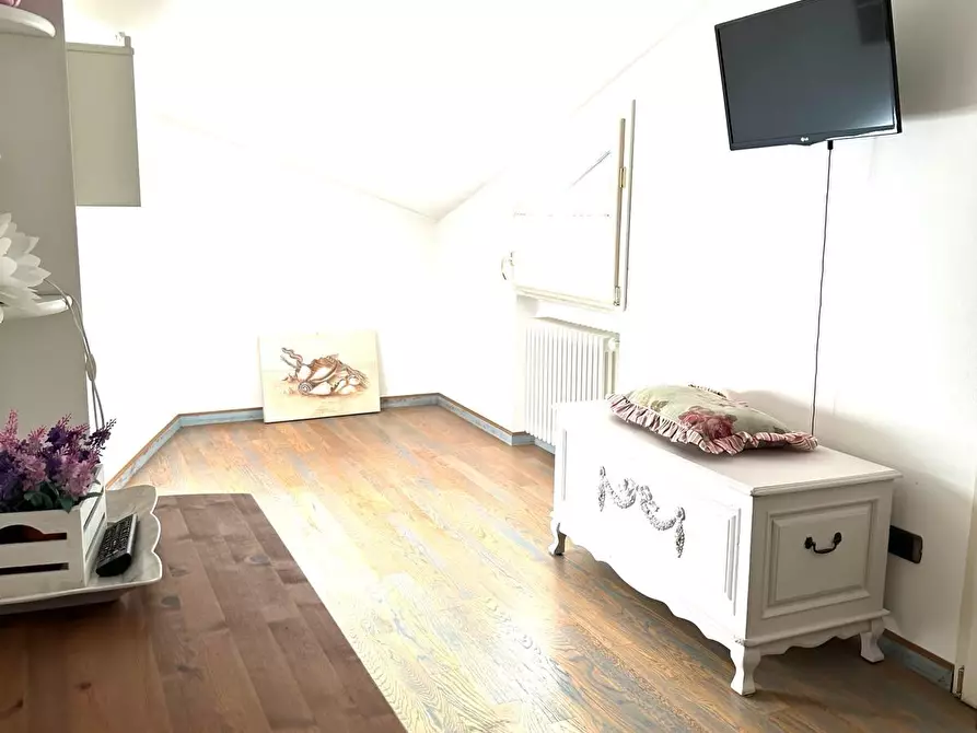 Immagine 33 di Villa in vendita  a Montignoso