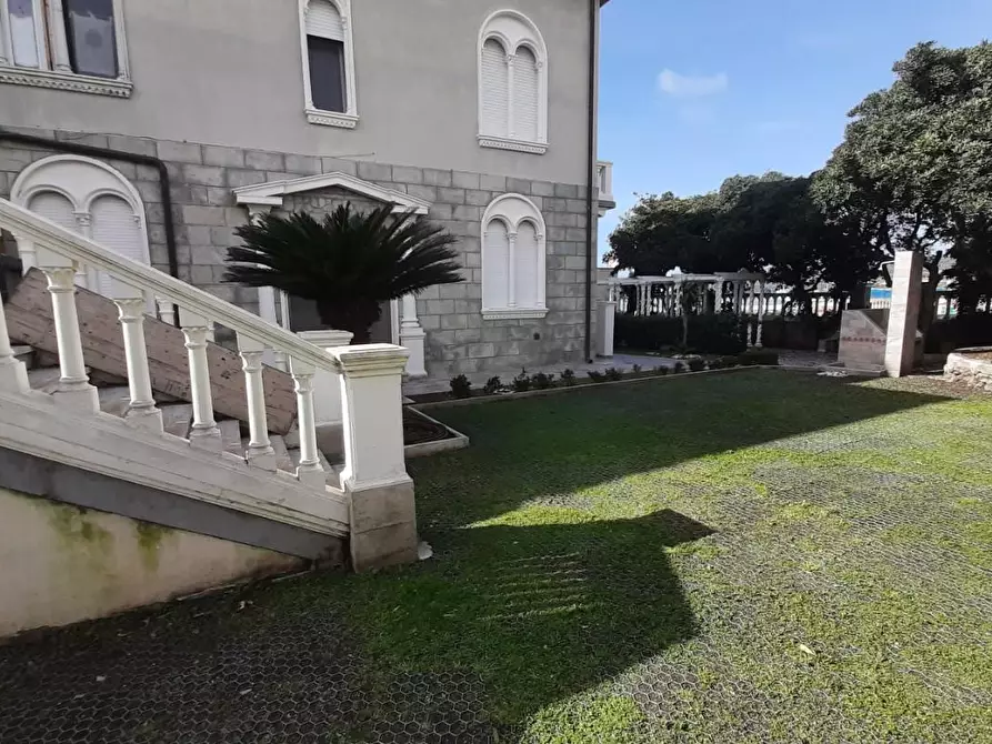 Immagine 66 di Appartamento in vendita  a Rosignano Marittimo