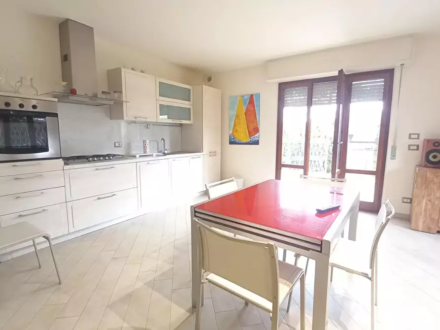Immagine 3 di Appartamento in affitto  a Camaiore