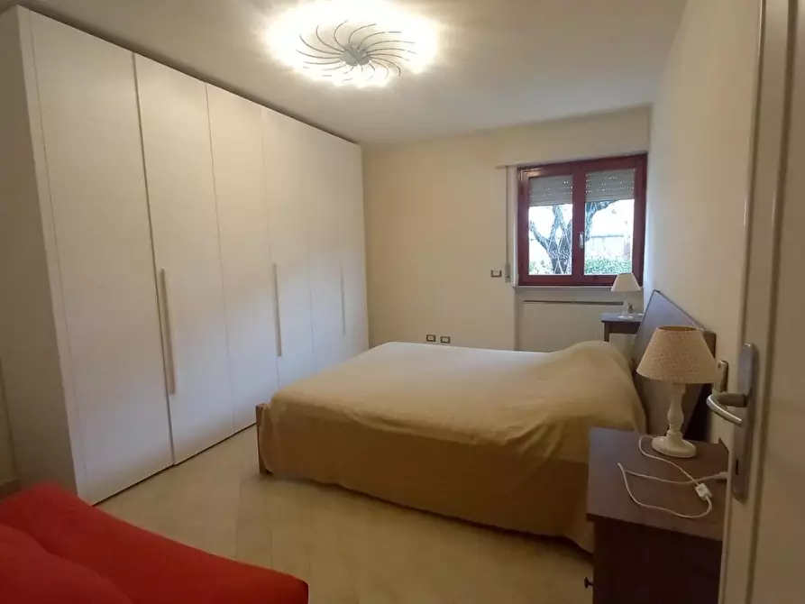 Immagine 15 di Appartamento in affitto  a Camaiore