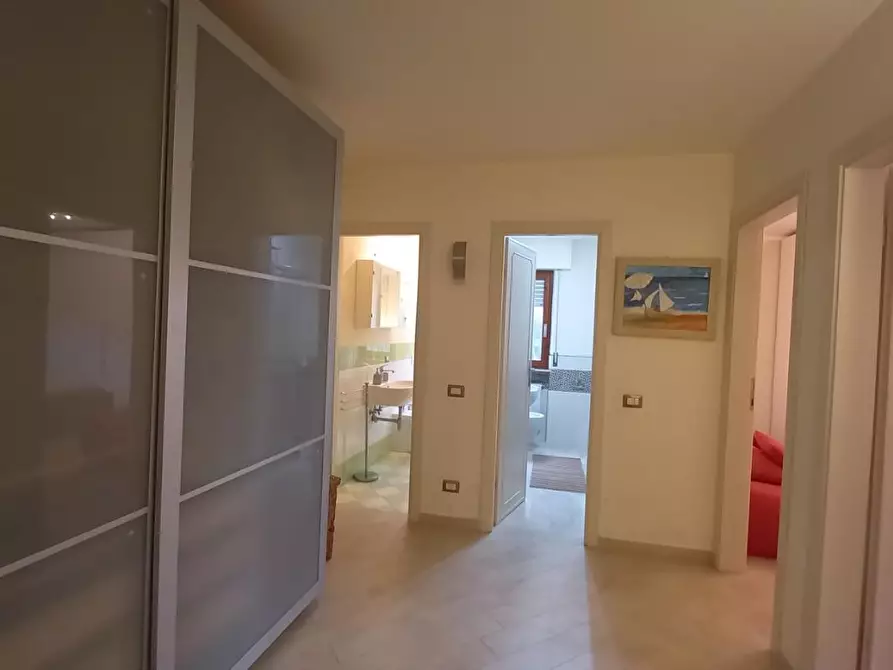 Immagine 11 di Appartamento in affitto  a Camaiore