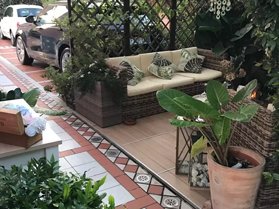 Immagine 38 di Casa bifamiliare in vendita  a Carrara