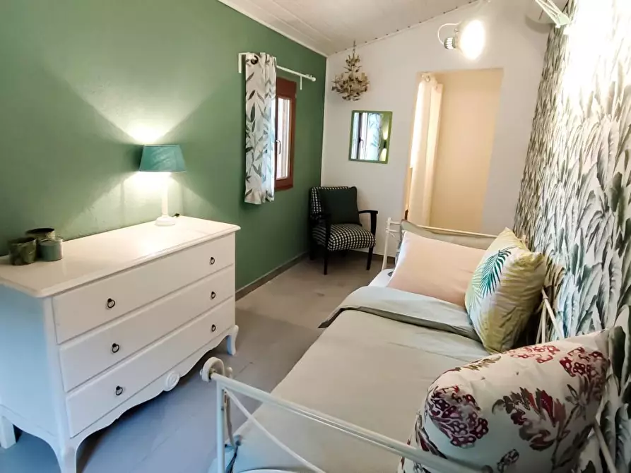 Immagine 32 di Casa colonica in vendita  a Riparbella