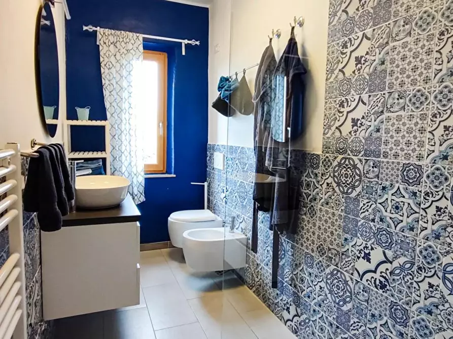 Immagine 35 di Casa colonica in vendita  a Riparbella