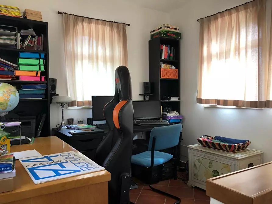 Immagine 8 di Appartamento in vendita  a Poggibonsi