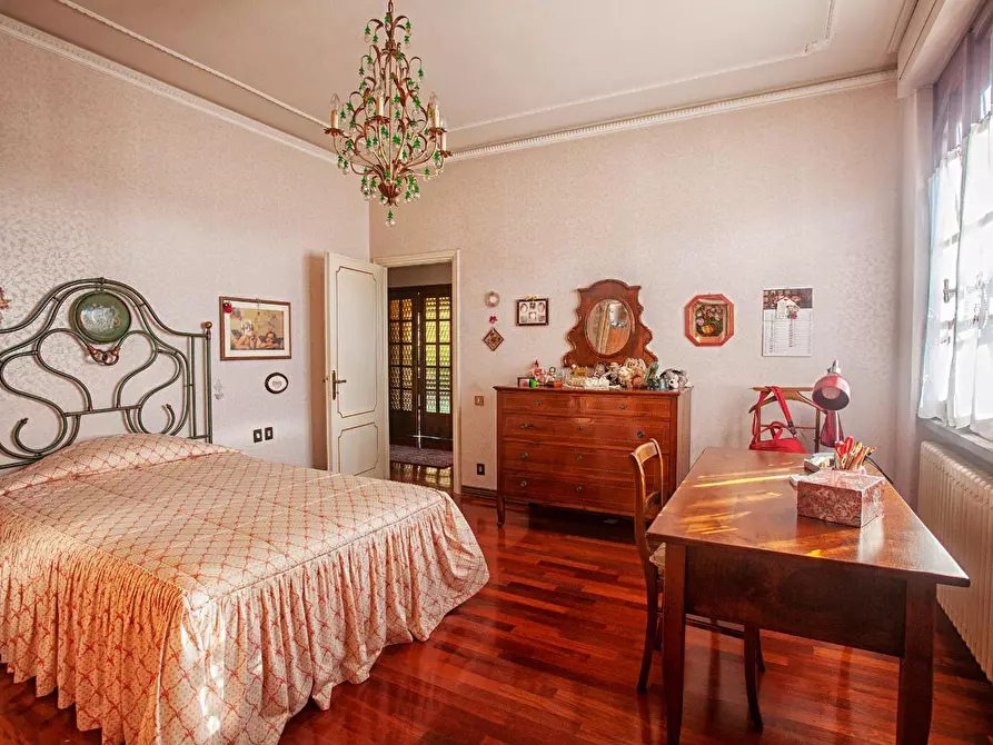 Immagine 16 di Villa in vendita  a San Giuliano Terme