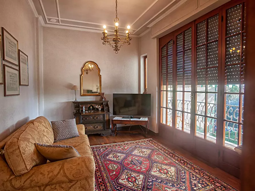 Immagine 25 di Villa in vendita  a San Giuliano Terme