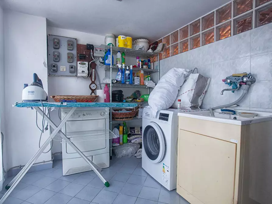 Immagine 24 di Villa in vendita  a San Giuliano Terme