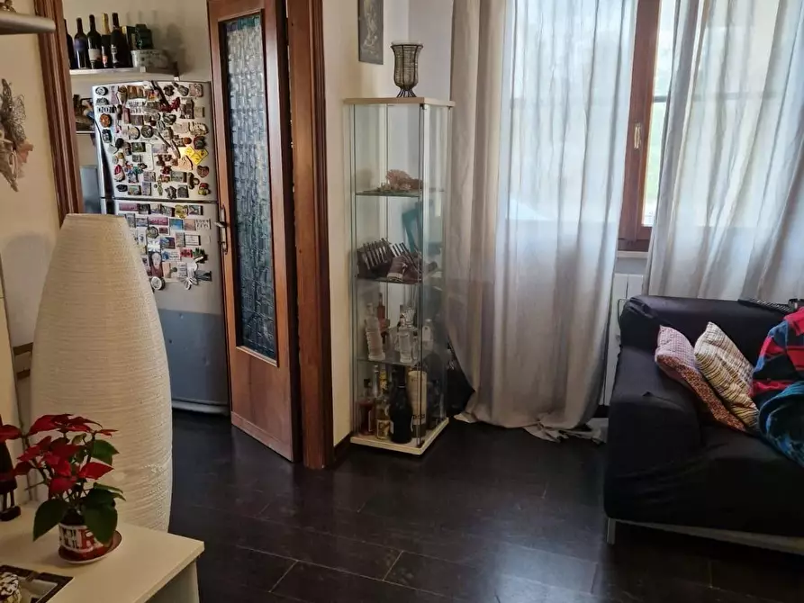 Immagine 21 di Appartamento in vendita  a Vecchiano