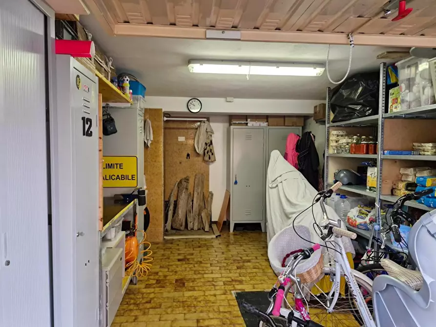 Immagine 34 di Appartamento in vendita  a Campiglia Marittima