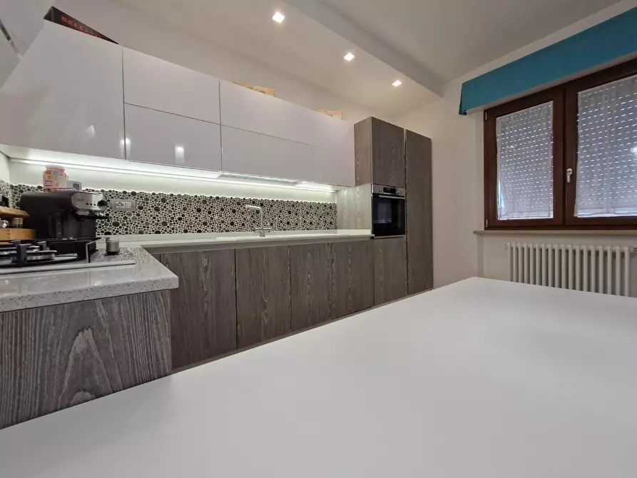 Immagine 14 di Appartamento in vendita  a Campiglia Marittima