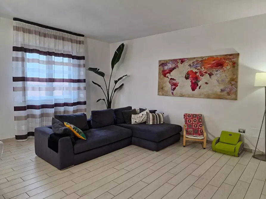 Immagine 5 di Appartamento in vendita  a Campiglia Marittima