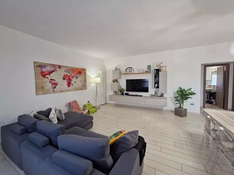 Immagine 7 di Appartamento in vendita  a Campiglia Marittima