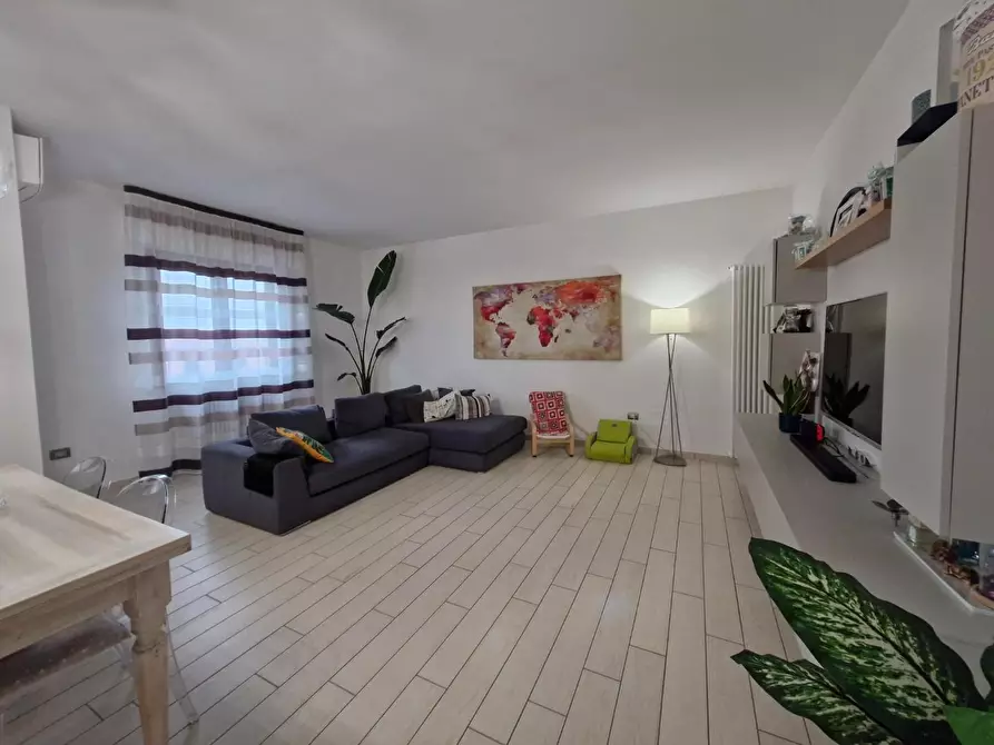 Immagine 6 di Appartamento in vendita  a Campiglia Marittima