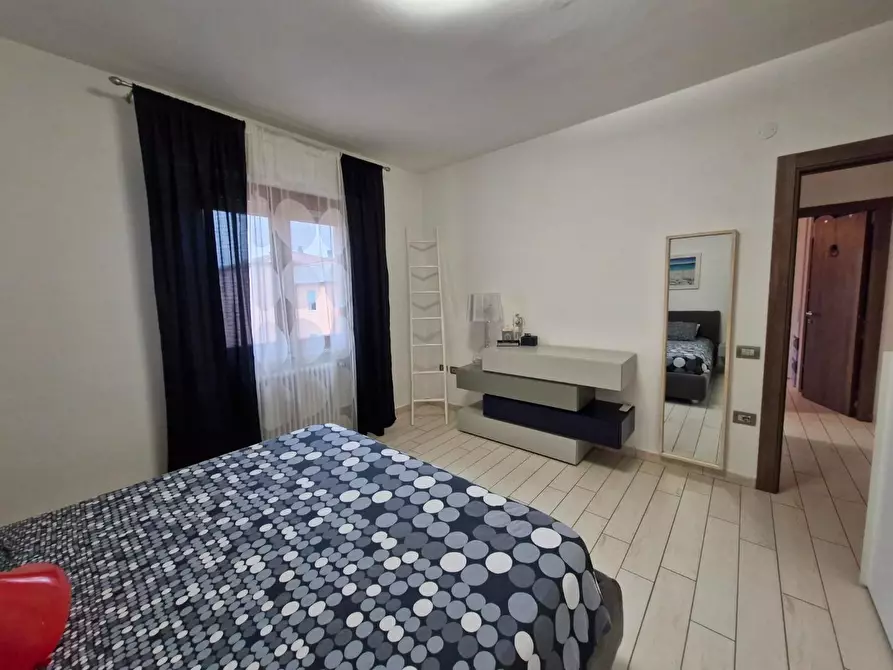 Immagine 19 di Appartamento in vendita  a Campiglia Marittima