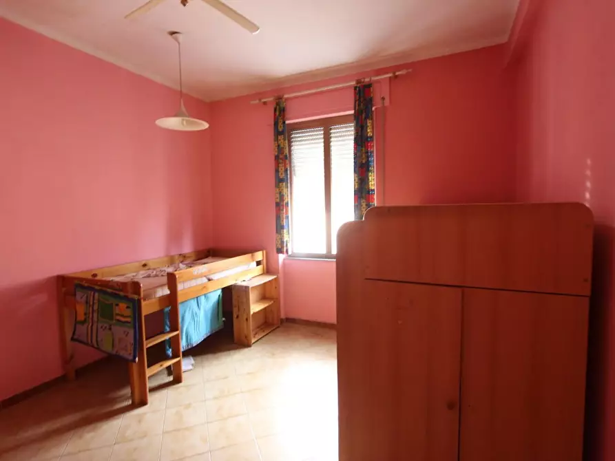 Immagine 9 di Appartamento in vendita  a Aulla