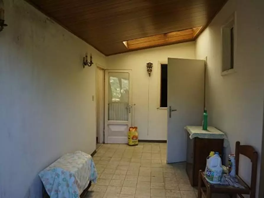 Immagine 28 di Terratetto in vendita  a Borgo A Mozzano