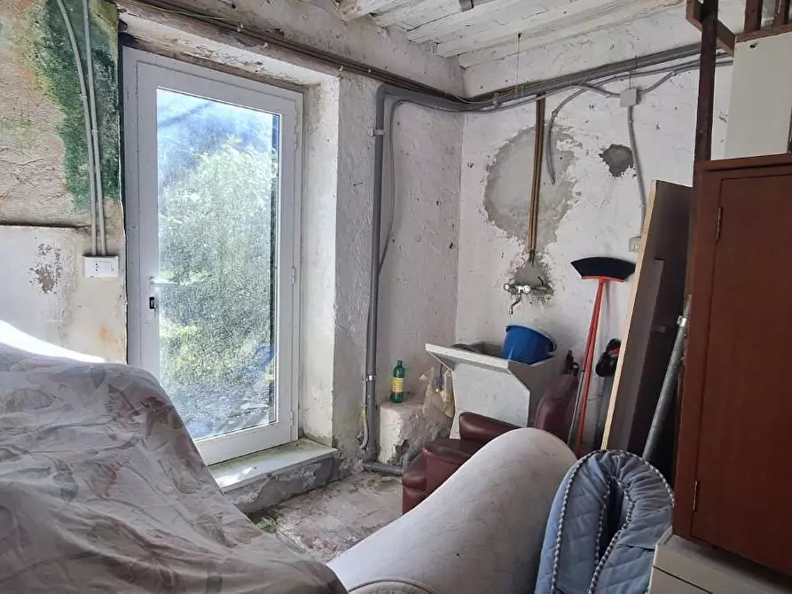 Immagine 12 di Casa semindipendente in vendita  a Pescaglia