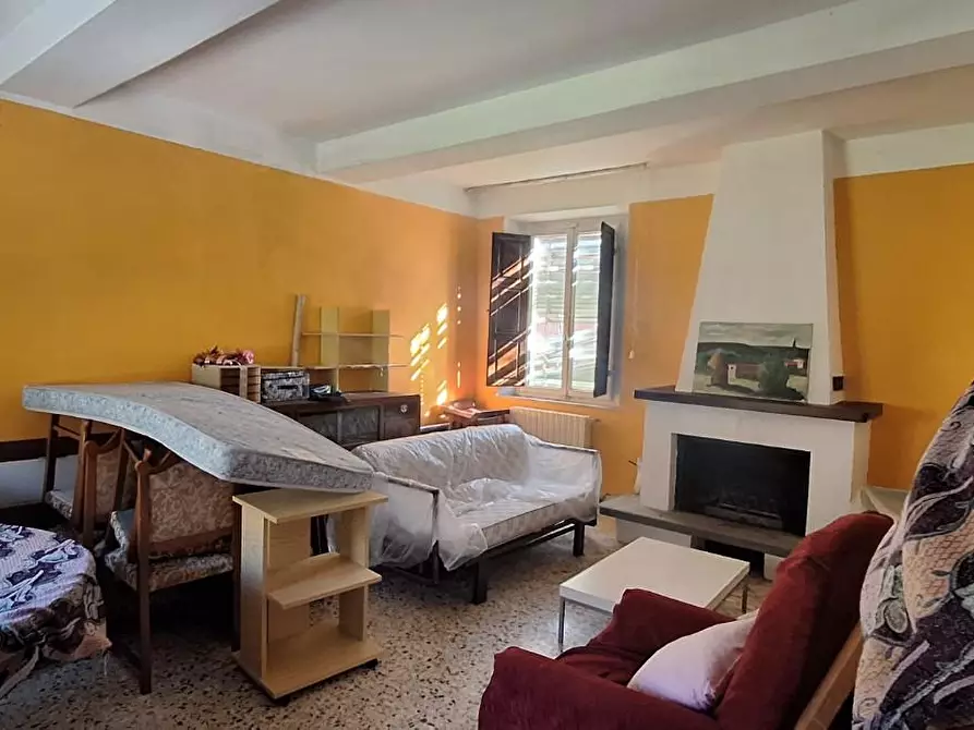 Immagine 9 di Casa semindipendente in vendita  a Pescaglia