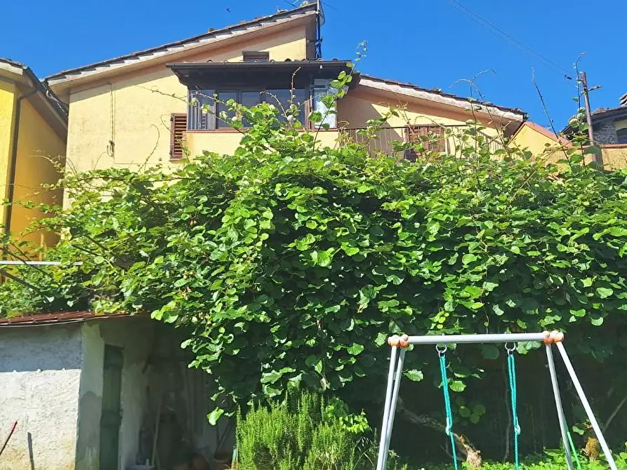 Immagine 13 di Appartamento in vendita  a Bagni Di Lucca