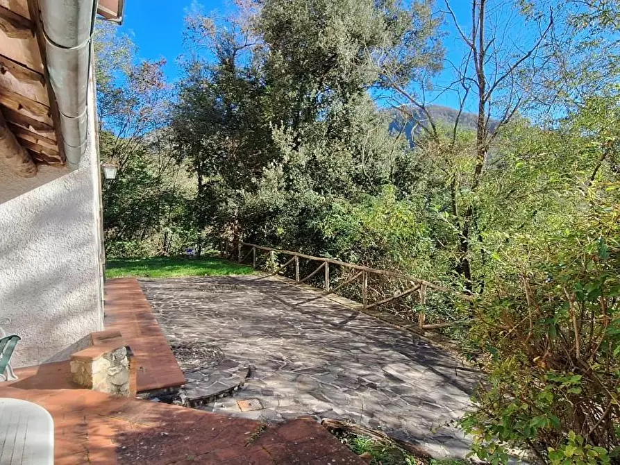 Immagine 13 di Casa indipendente in vendita  a Bagni Di Lucca