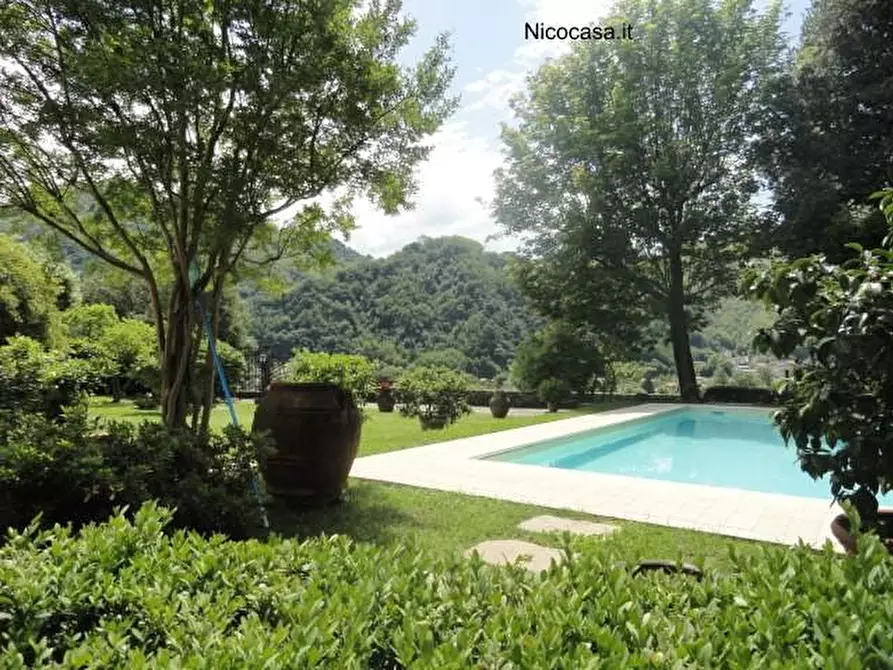 Immagine 13 di Villa in vendita  a Bagni Di Lucca