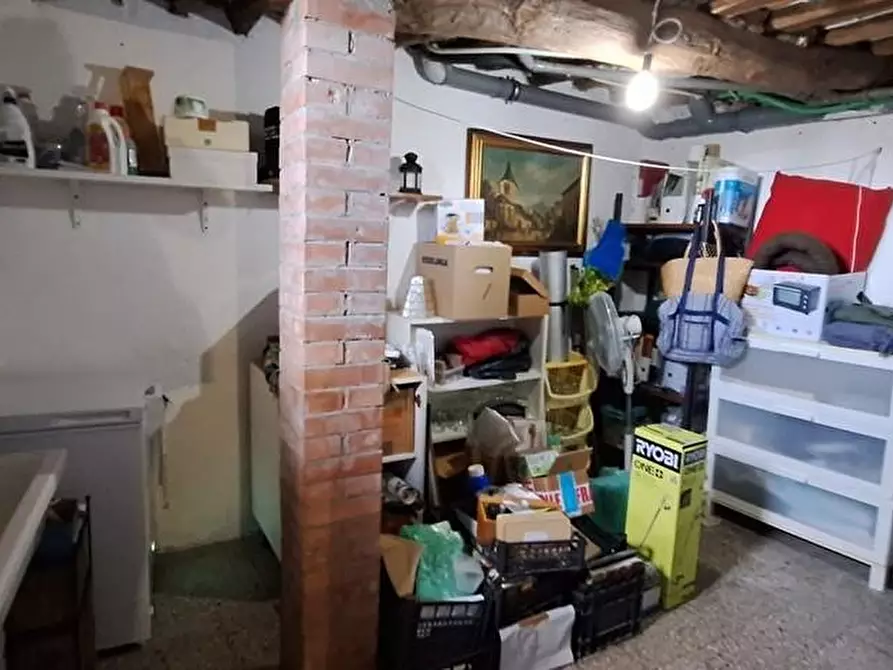 Immagine 16 di Terratetto in vendita  a Borgo A Mozzano