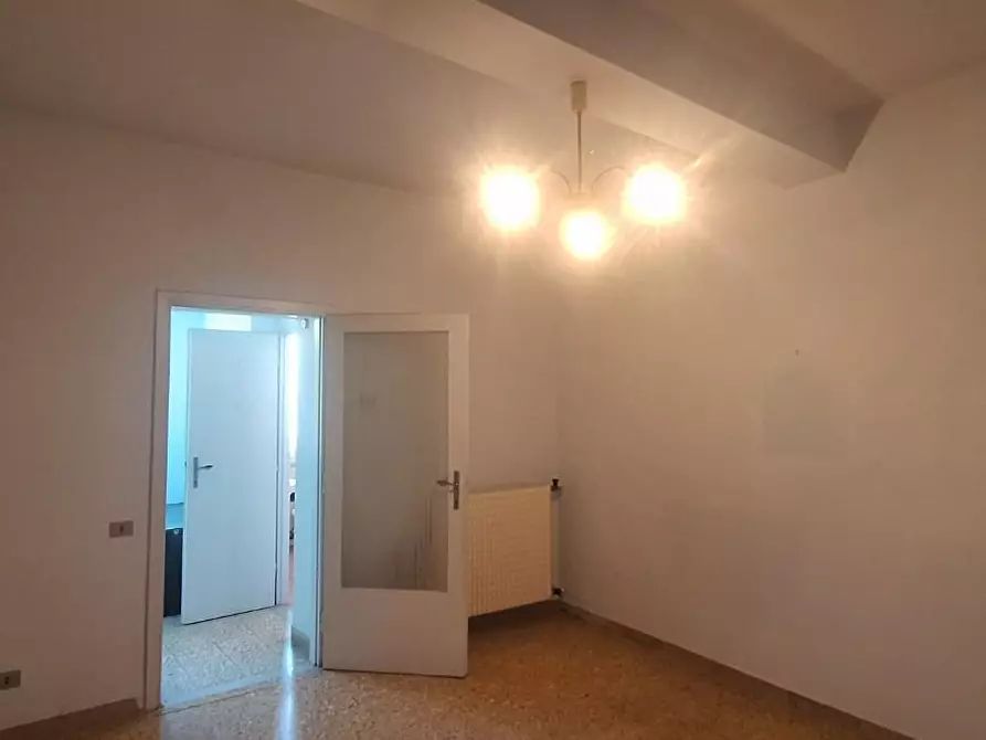 Immagine 1 di Appartamento in vendita  a Borgo A Mozzano