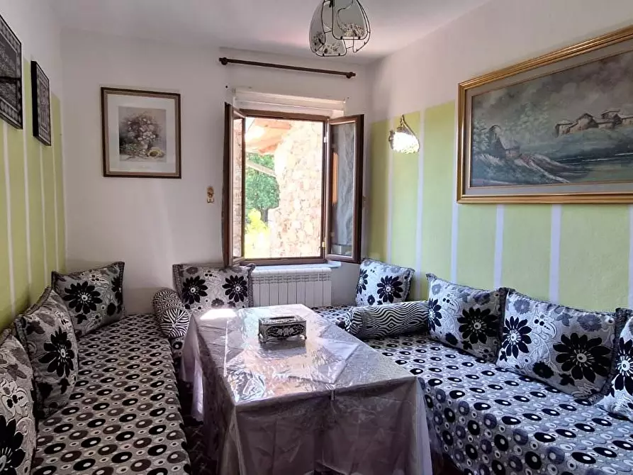Immagine 20 di Casa semindipendente in vendita  a Bagni Di Lucca