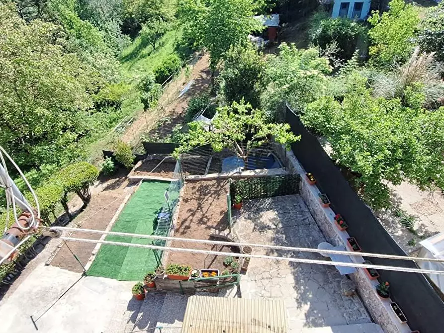 Immagine 24 di Casa semindipendente in vendita  a Bagni Di Lucca
