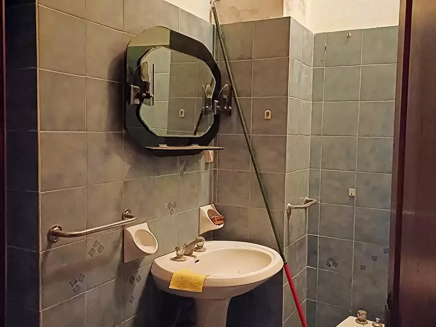 Immagine 10 di Rustico / casale in vendita  a Palaia