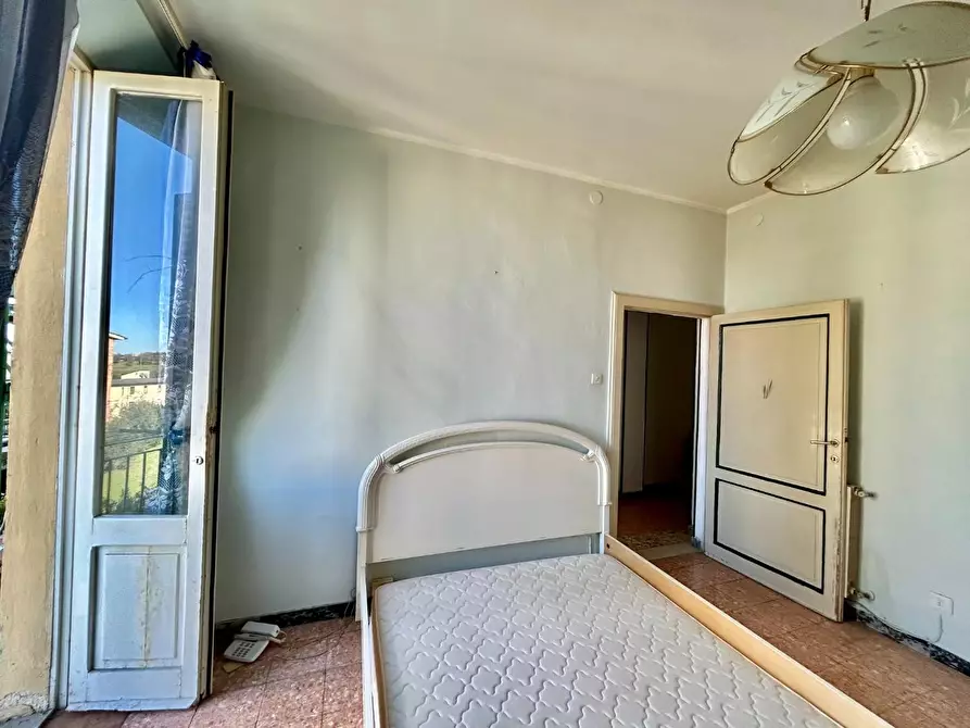 Immagine 11 di Appartamento in vendita  a Siena