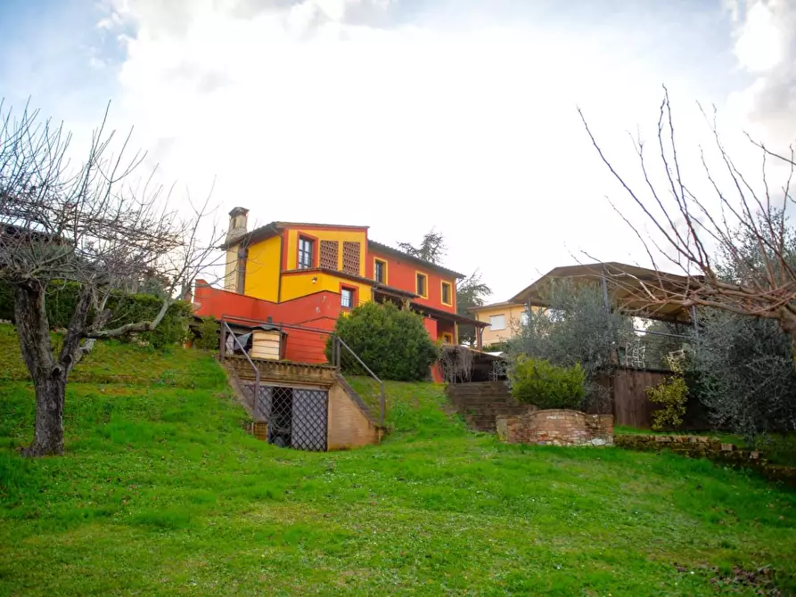 Immagine 20 di Casa colonica in vendita  a Casciana Terme Lari